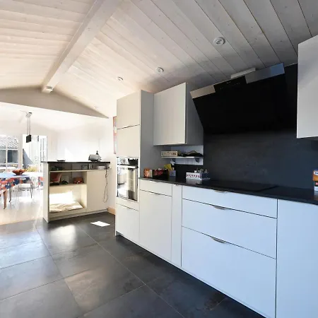 Maison Ars-en-re, 6 Pieces, 12 Personnes - Fr-1-258-133 * Ars-en-Re